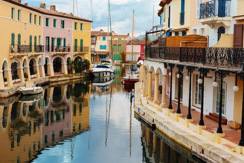 Apartamento Les Pieds Dans L'Eau La Croix-Valmer Exterior foto
